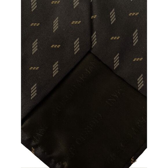 Armani Black Tie with Geometric pattern 60 x 3.75 100% silk Made in Italy - Picture 6 of 9